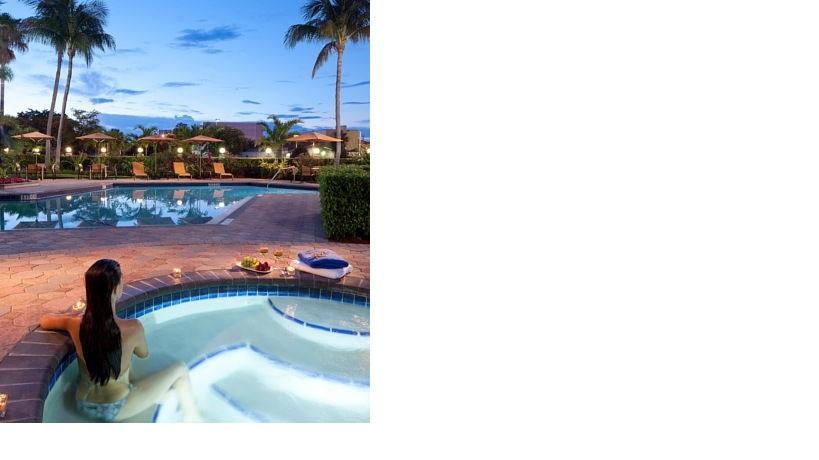 Courtyard By Marriott Fort Lauderdale East / Lauderdale-By-The-Sea מראה חיצוני תמונה