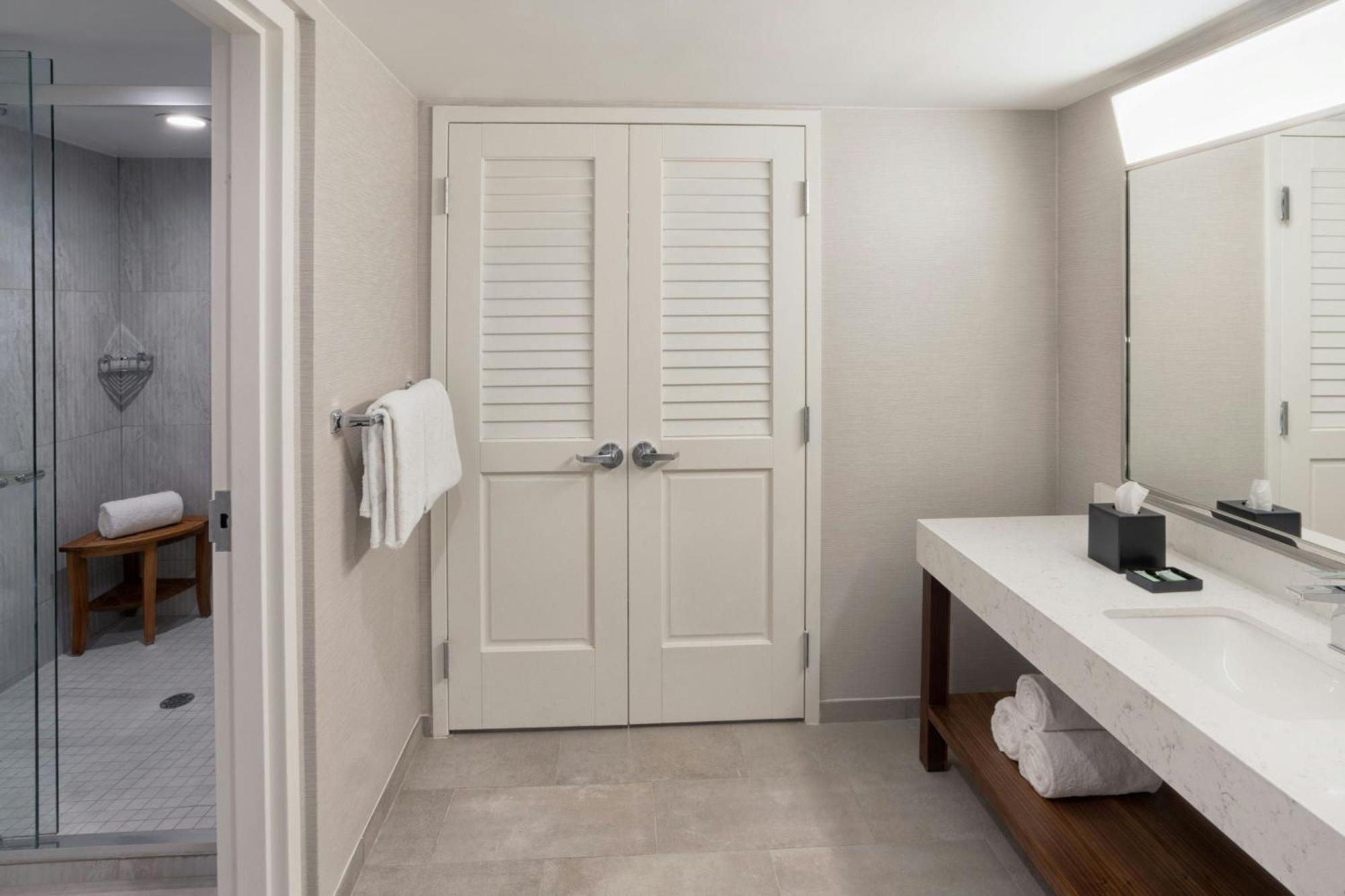 Courtyard By Marriott Fort Lauderdale East / Lauderdale-By-The-Sea מראה חיצוני תמונה