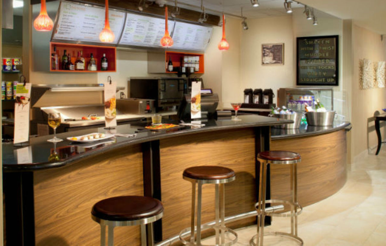 Courtyard By Marriott Fort Lauderdale East / Lauderdale-By-The-Sea מראה חיצוני תמונה